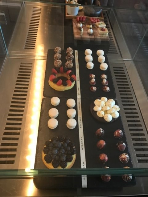 Armani Hotel主图