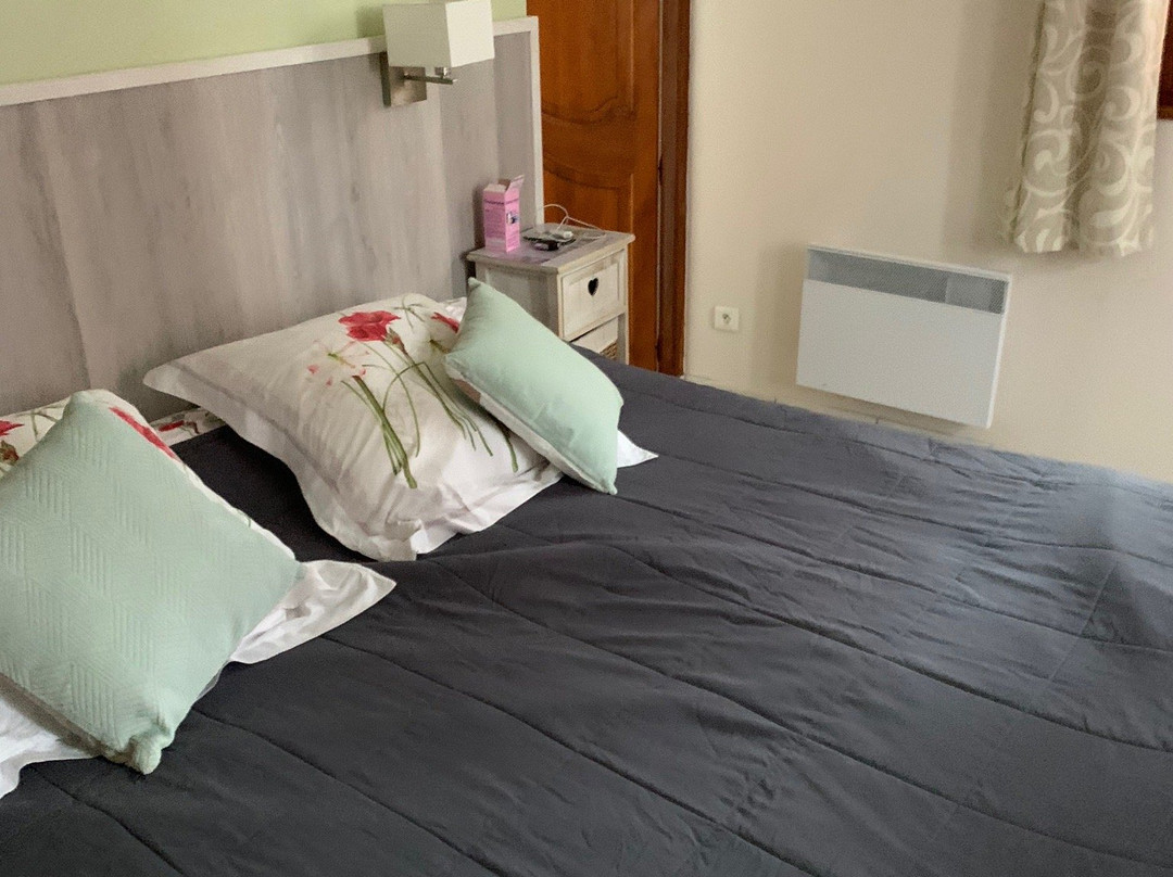 Chambres D'Hotes Claudel Marie Noelle主图
