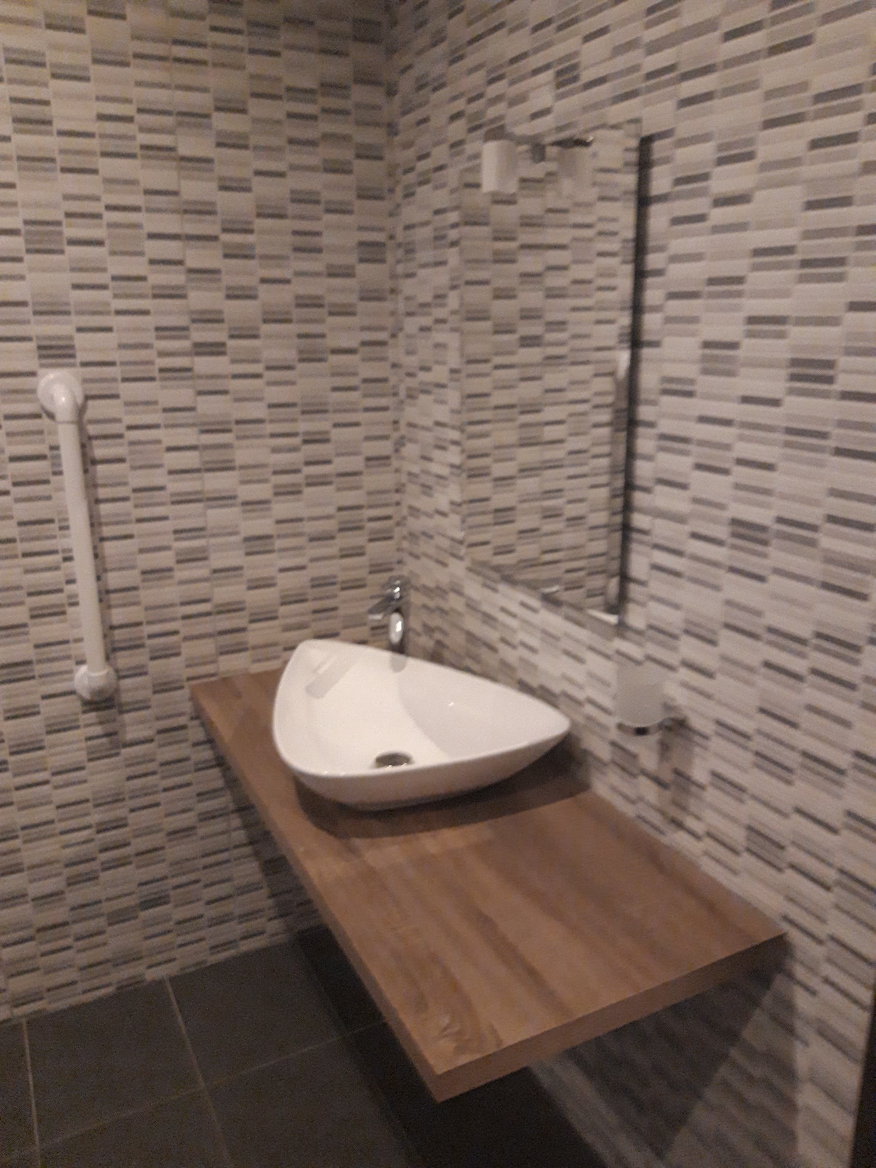 The Pearl - Luxury Guest House-浴室