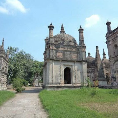 Dutch Cemetery景点图片