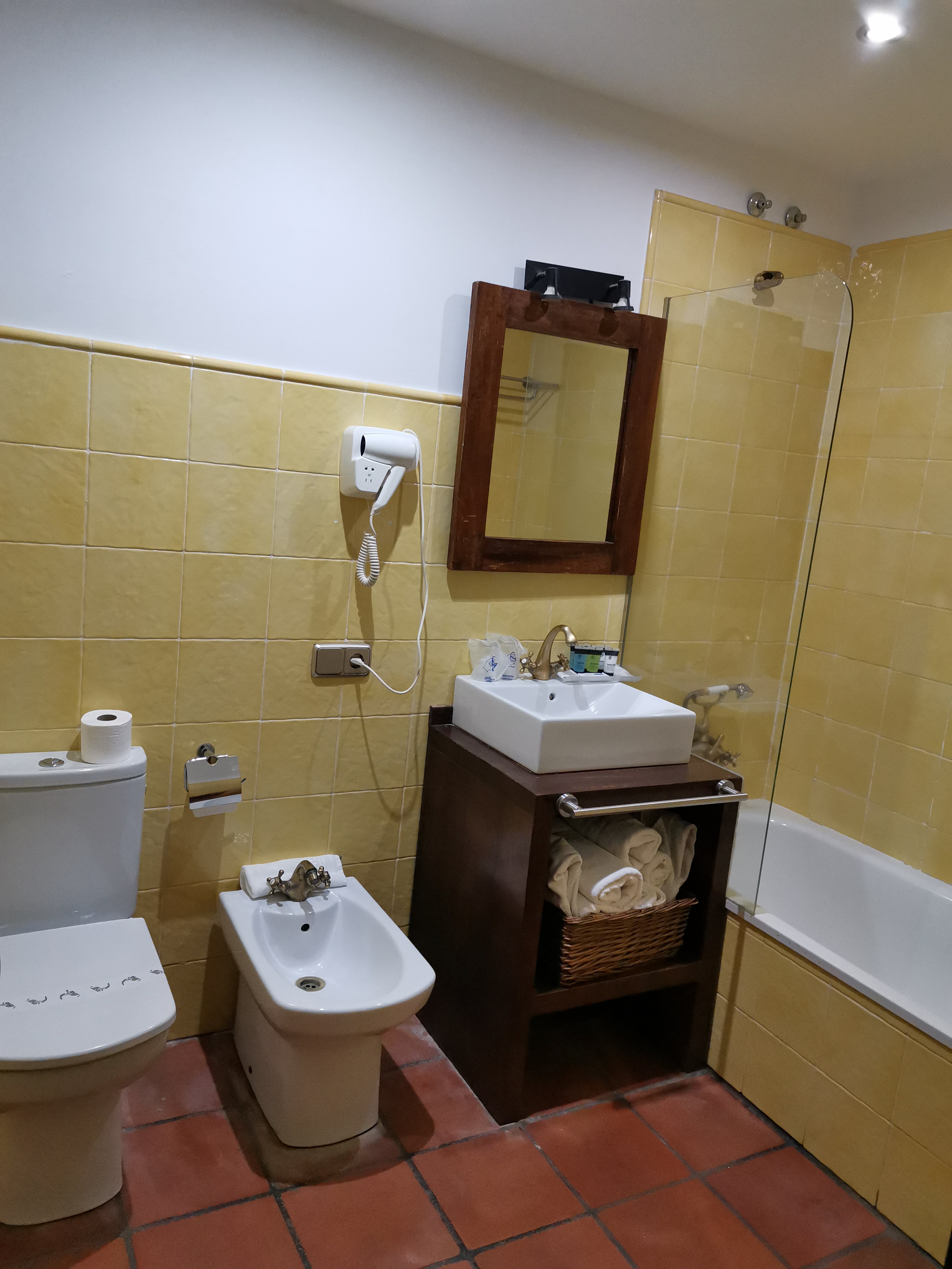 Hotel Spa Villa de Mogarraz-浴室