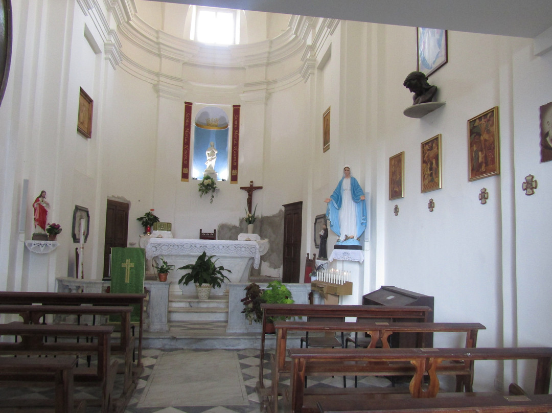 Chiesa di Santa Maria Nascente景点图片