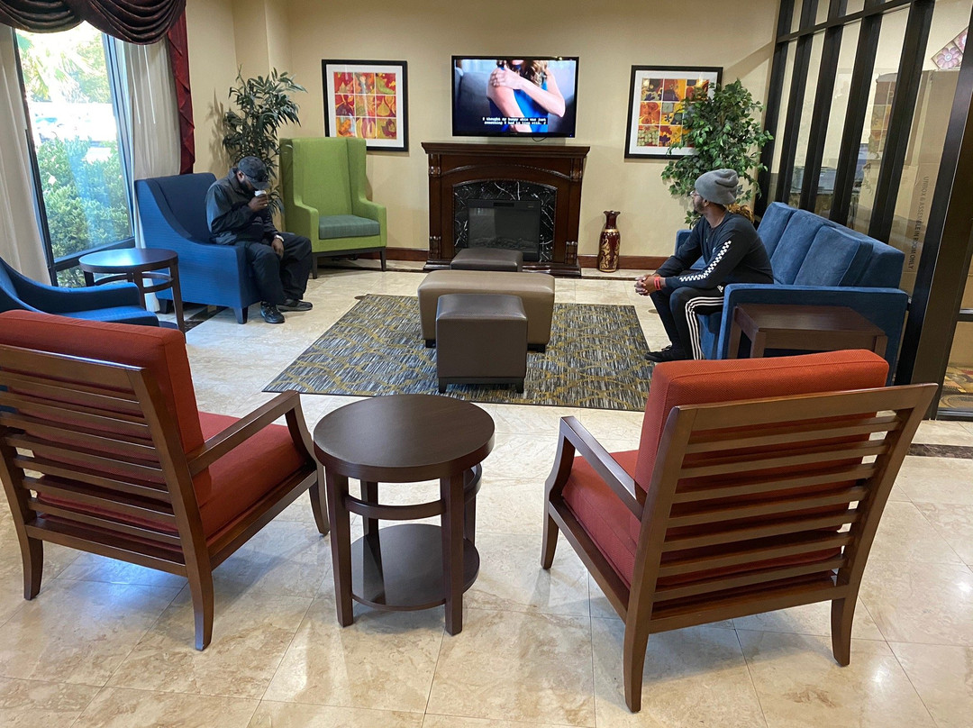 Comfort Suites主图