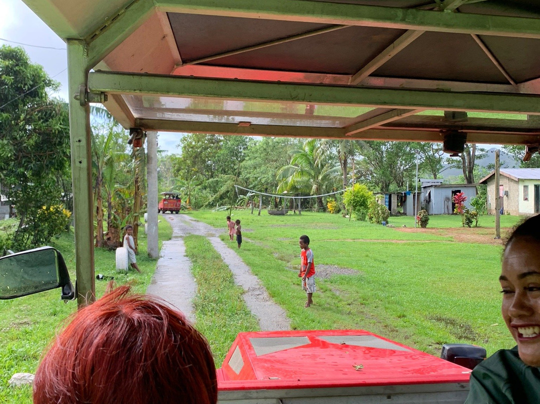 Off-Road Cave Safari-辛加东卡必去景点