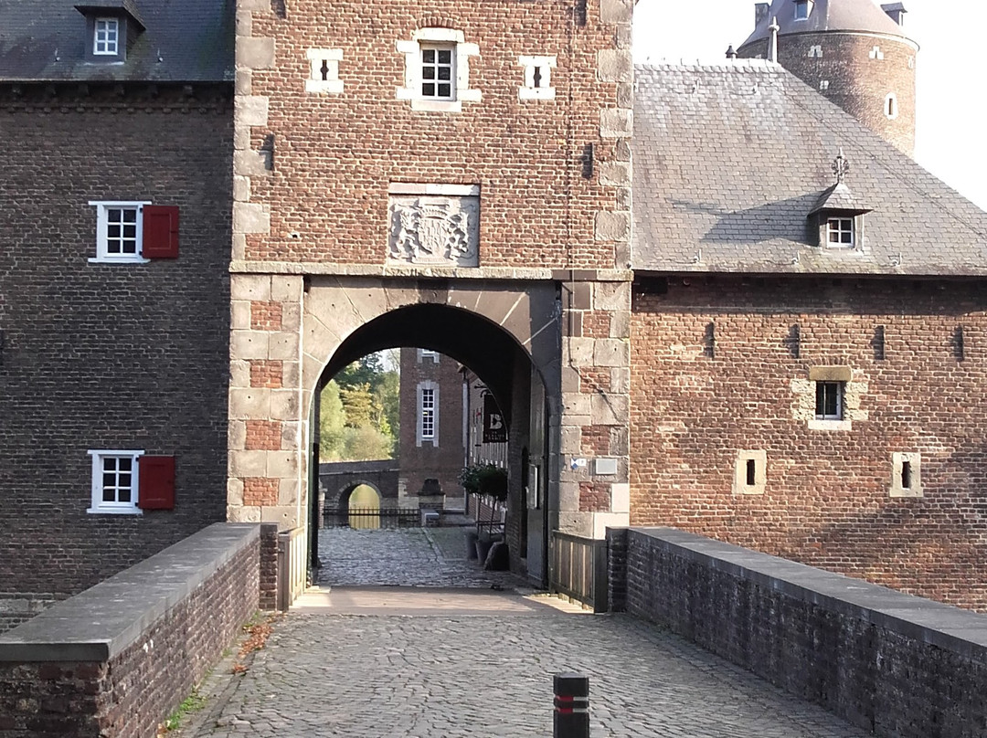 Hoensbroek Castle景点图片