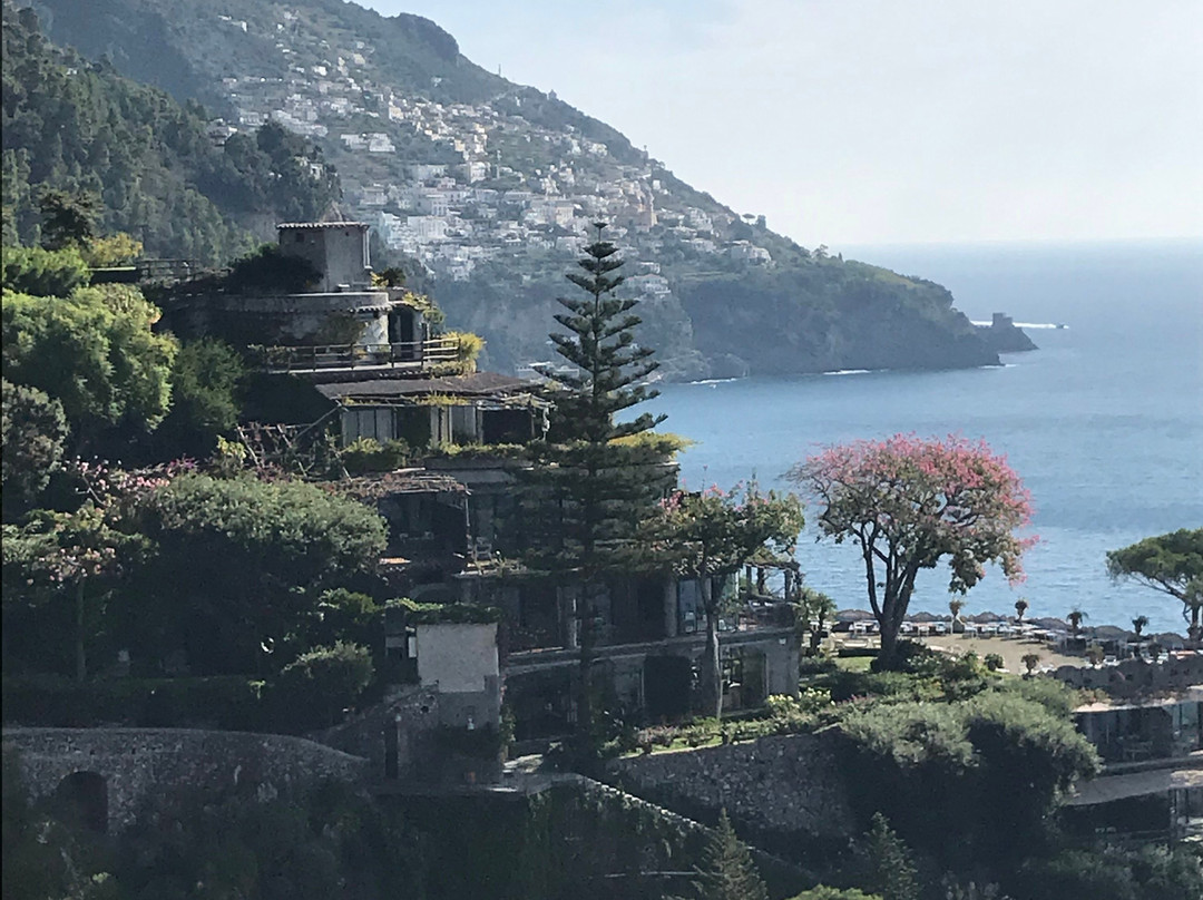 Blackbeard Limos-索伦托必去景点