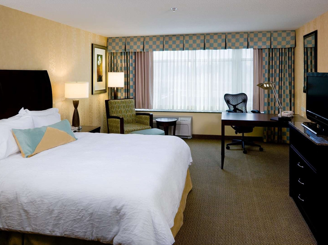 曼凯托市中心希尔顿花园酒店主图