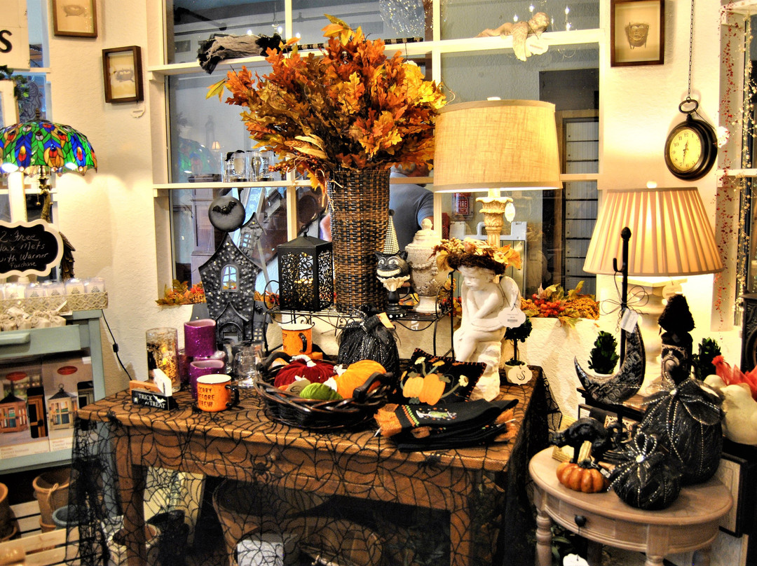 The Black Swan-Mount Dora必去景点