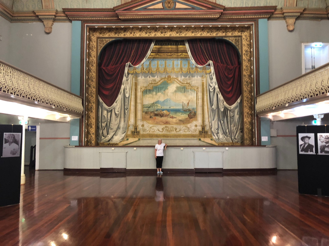 Boulder Town Hall and Goldfields War Museum-卡尔古利必去景点