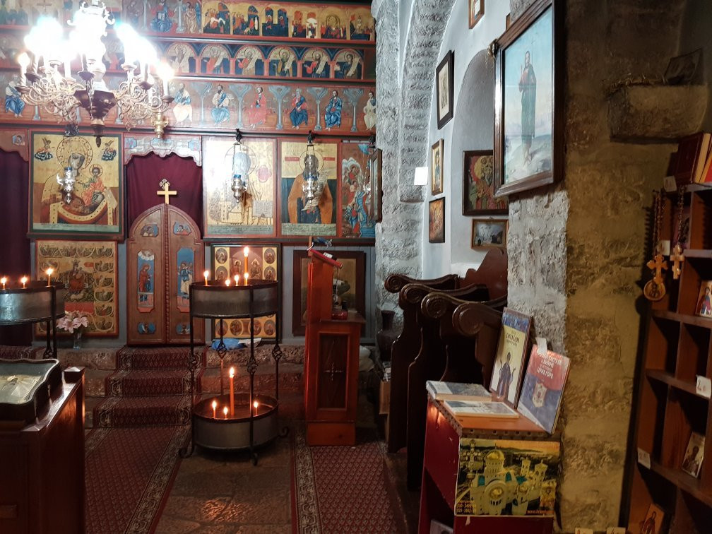 Church of the Prophet Elijah-Petrovac必去景点