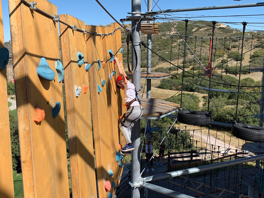 The EDGE Ziplines & Adventures-罗克堡必去景点