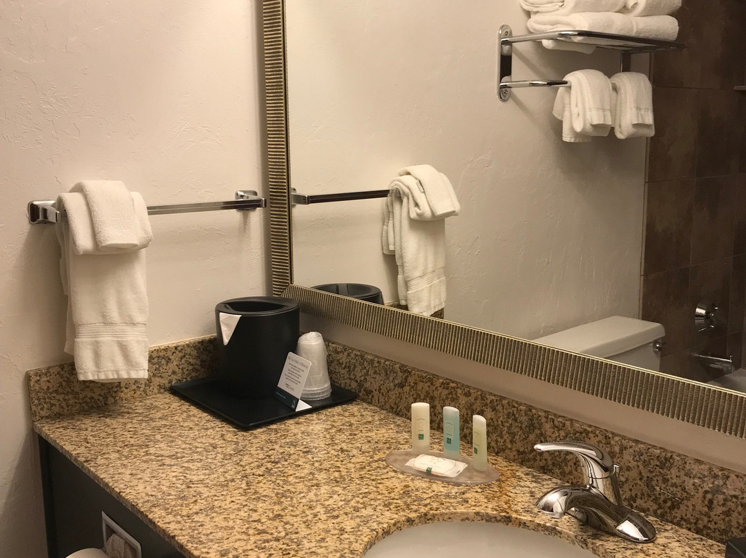 Quality Inn Vernal Near Dinosaur National Monument主图