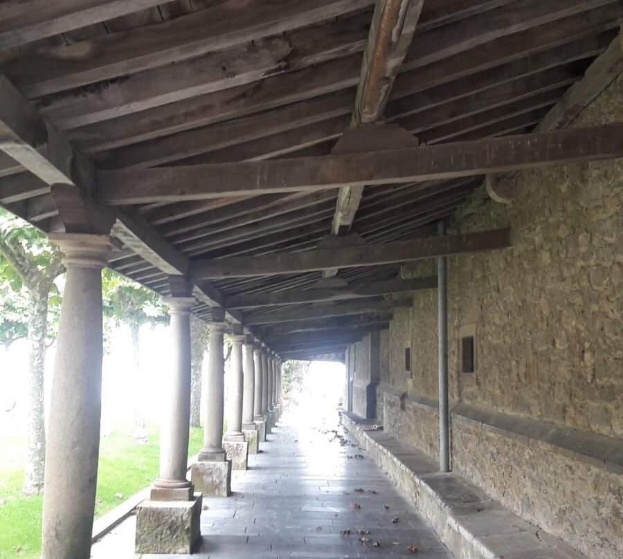 Iglesia de Santa Maria de Luanco景点图片