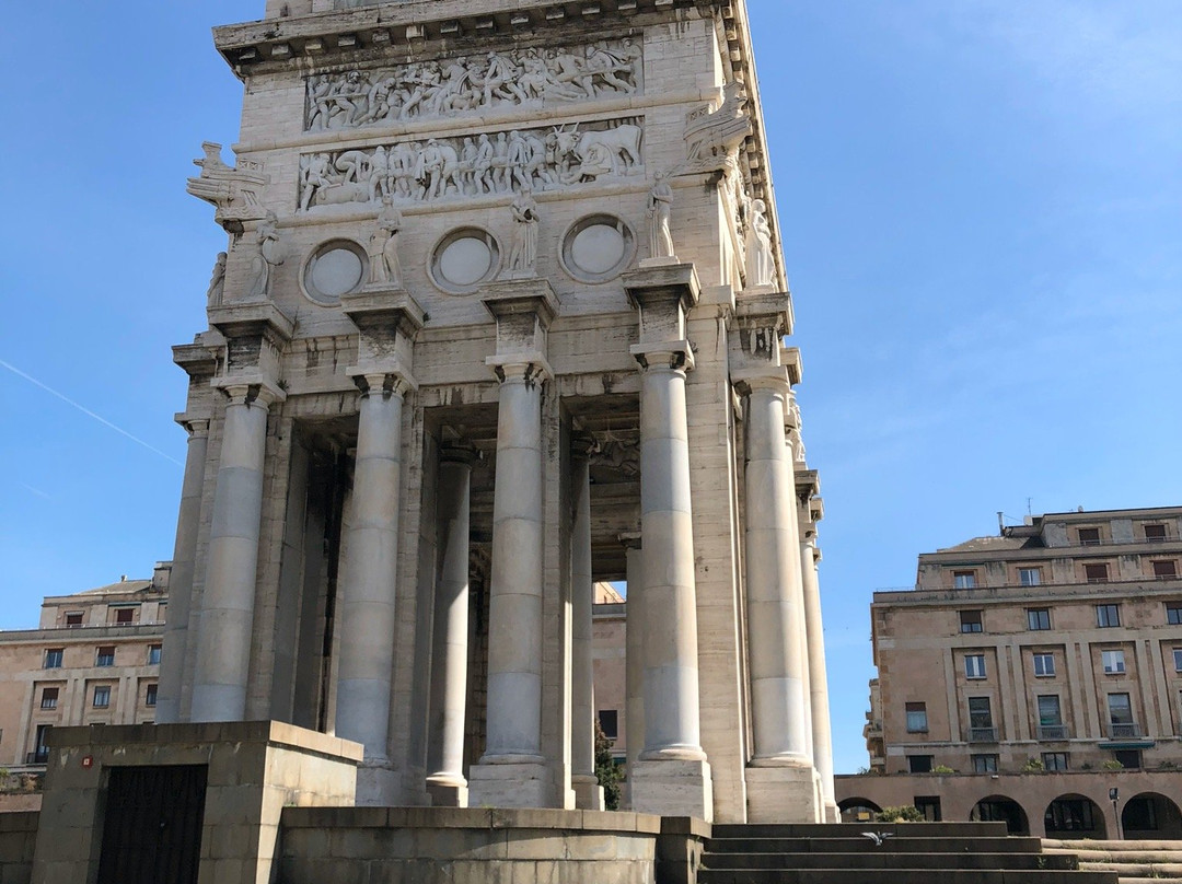 Piazza della Vittoria-热那亚必去景点