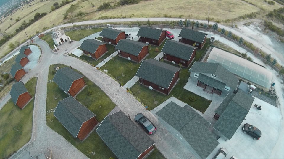 Lotos Mountain Resort-官方