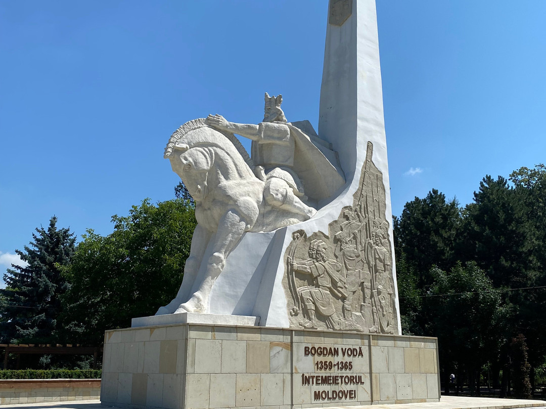 Equestrian Statue Of King Bogdan I景点图片