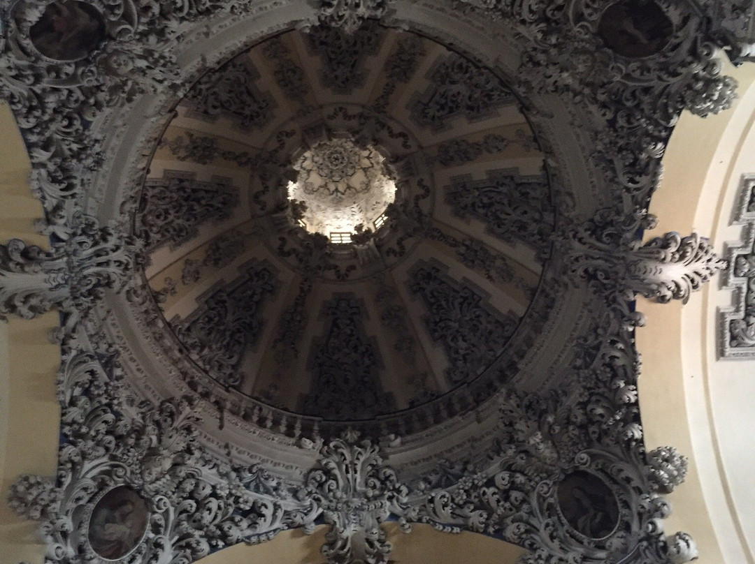 El Carmen Church景点图片