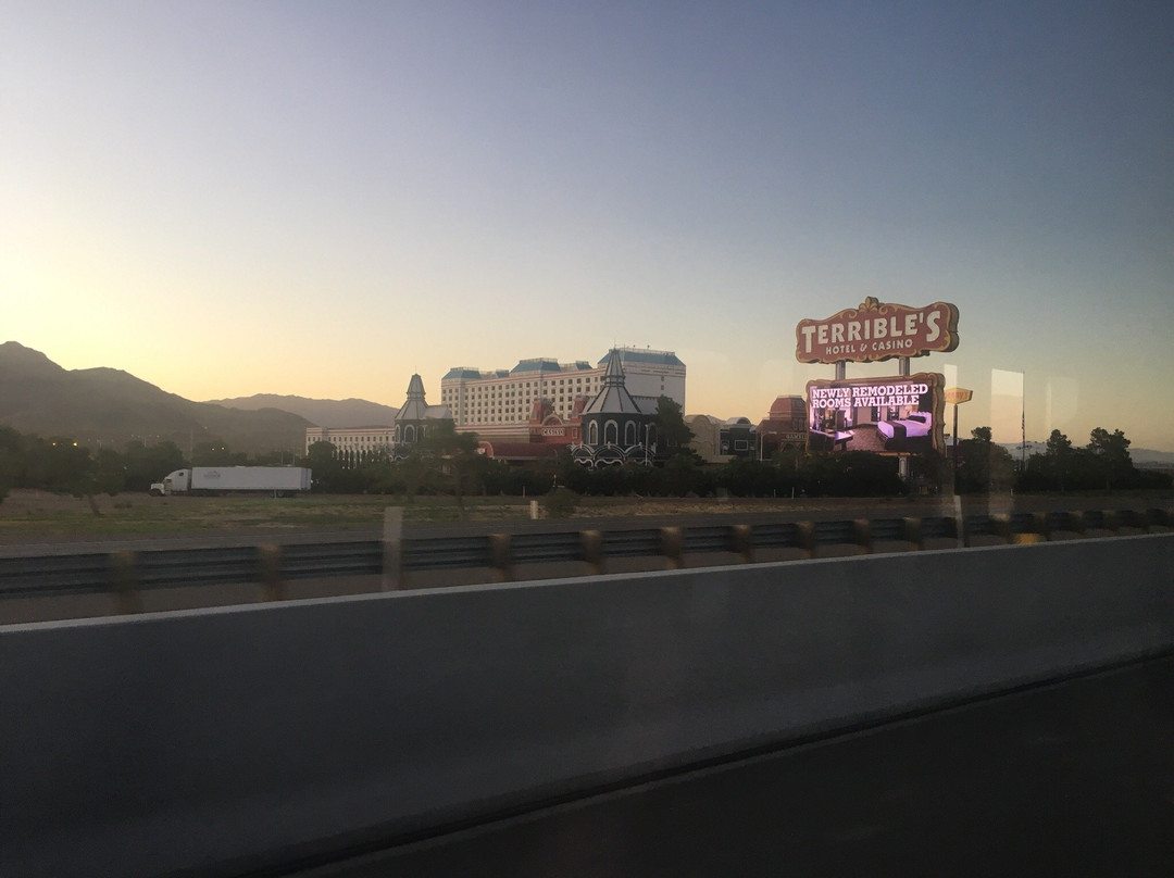 Quality Tours of Las Vegas to Hollywood景点图片