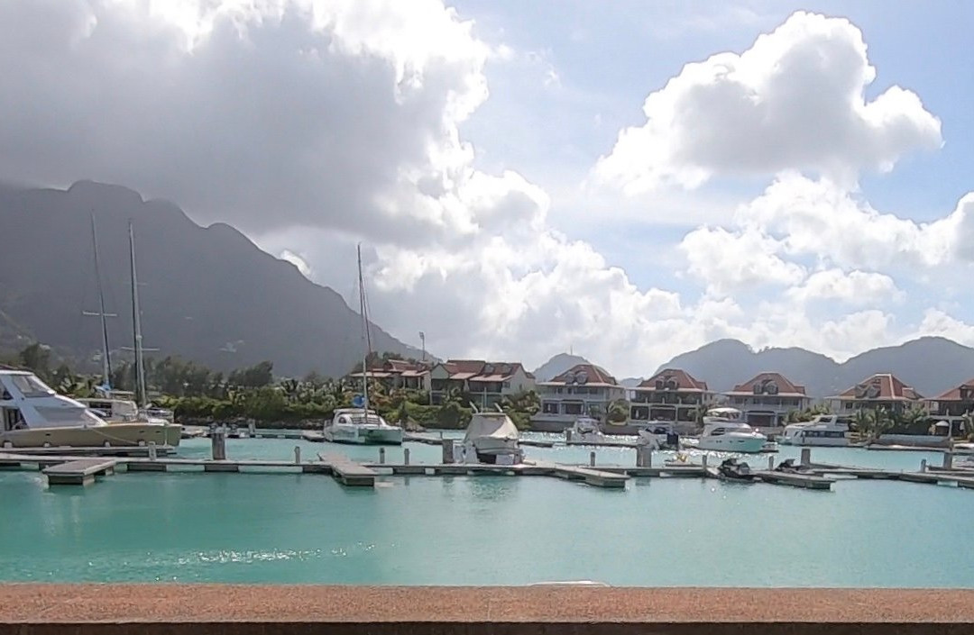Eden Island Homestay