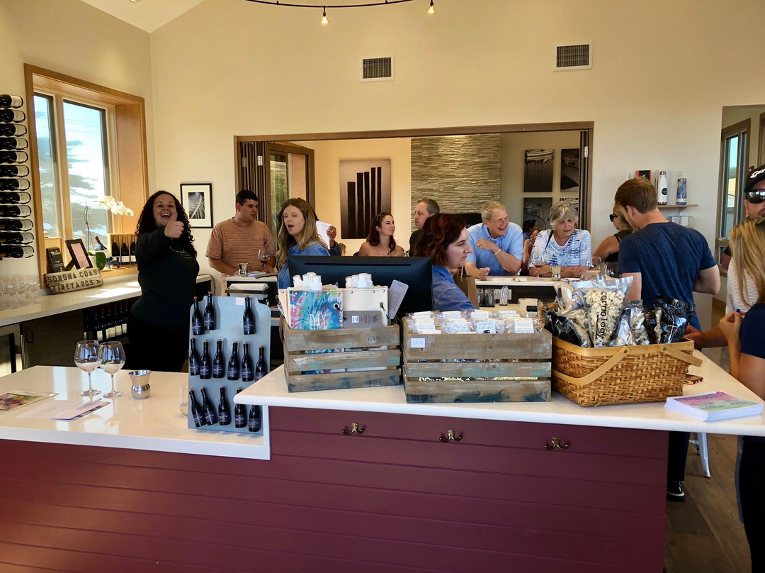 Sonoma Coast Vineyards景点图片