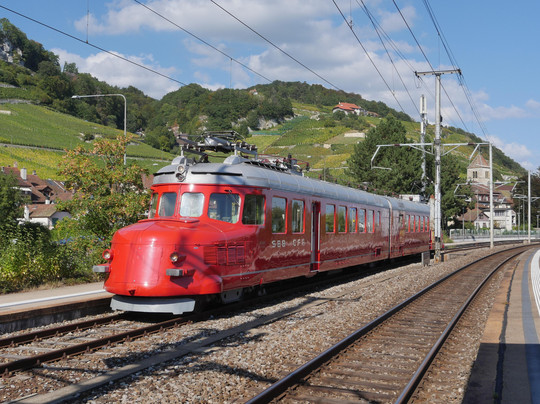 Brunchfahrt im Roten Doppelpfeil-苏黎世必去景点