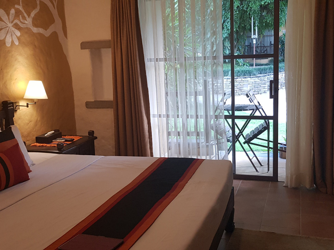 寺庙树温泉度假村主图