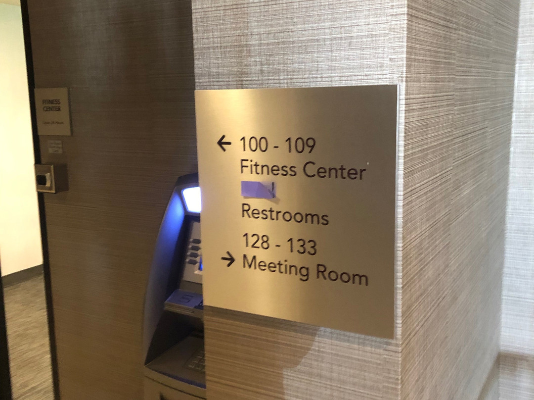 Courtyard by Marriott Grand Rapids Airport主图