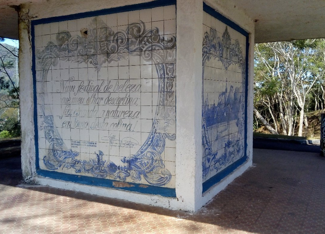 Colina Viewpoint-特雷索波利斯必去景点