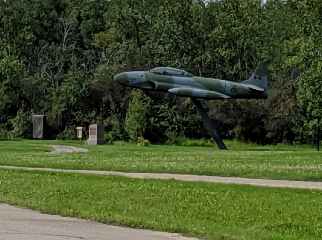 CFB Cold Lake-冷湖必去景点