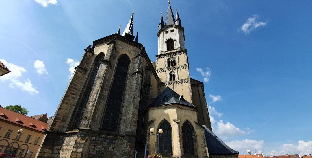 Kostel Sv. Mikulase a Sv. Alzbety-黑普必去景点