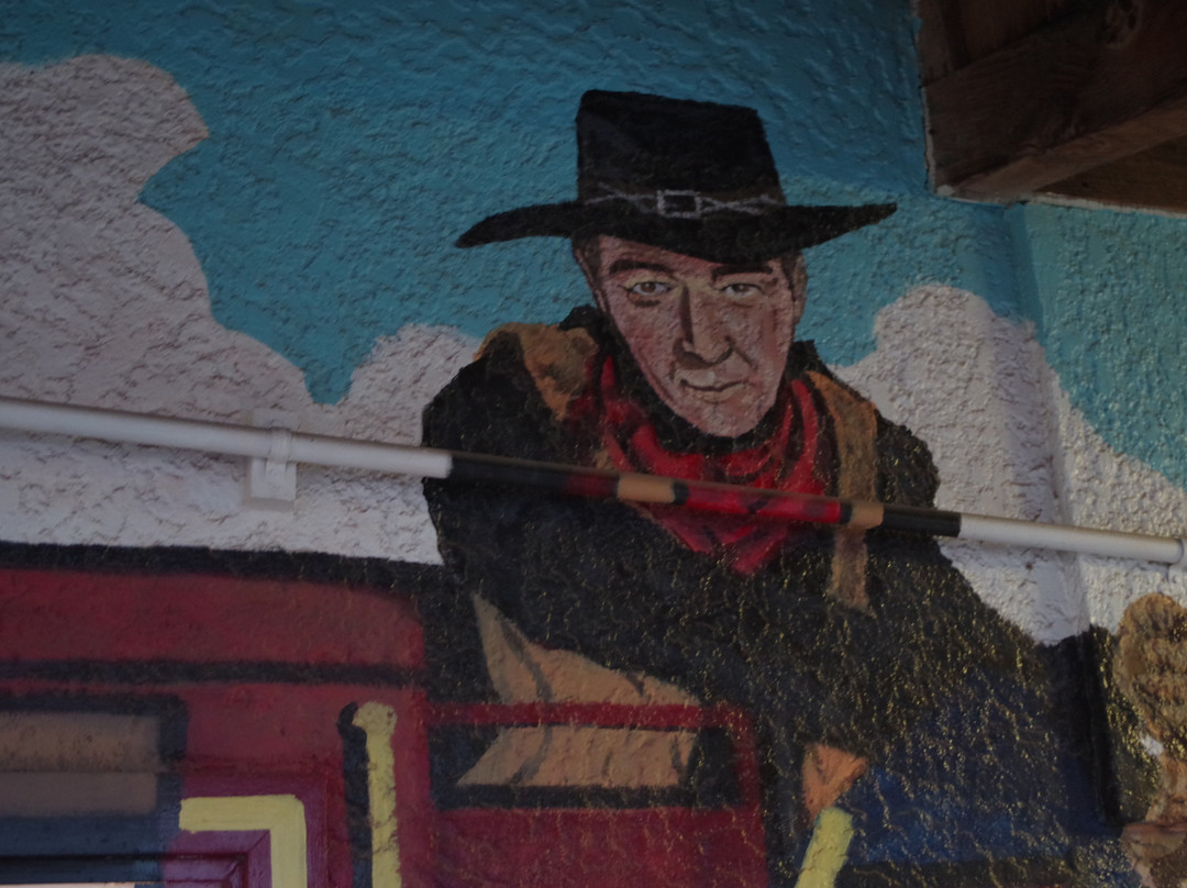 埃尔游唱诗人汽车旅馆主图