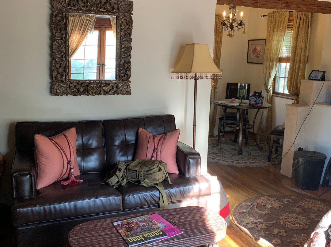 Casa de Tres Lunas主图