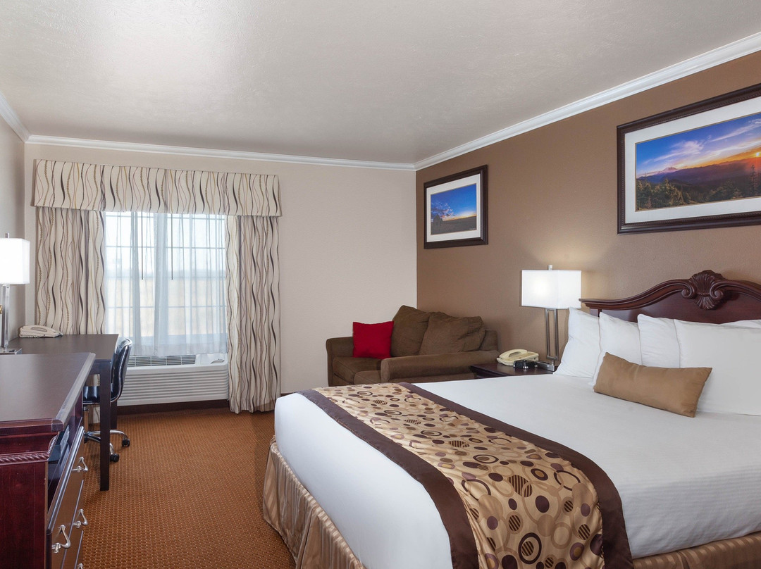 Ramada by Wyndham Moses Lake主图