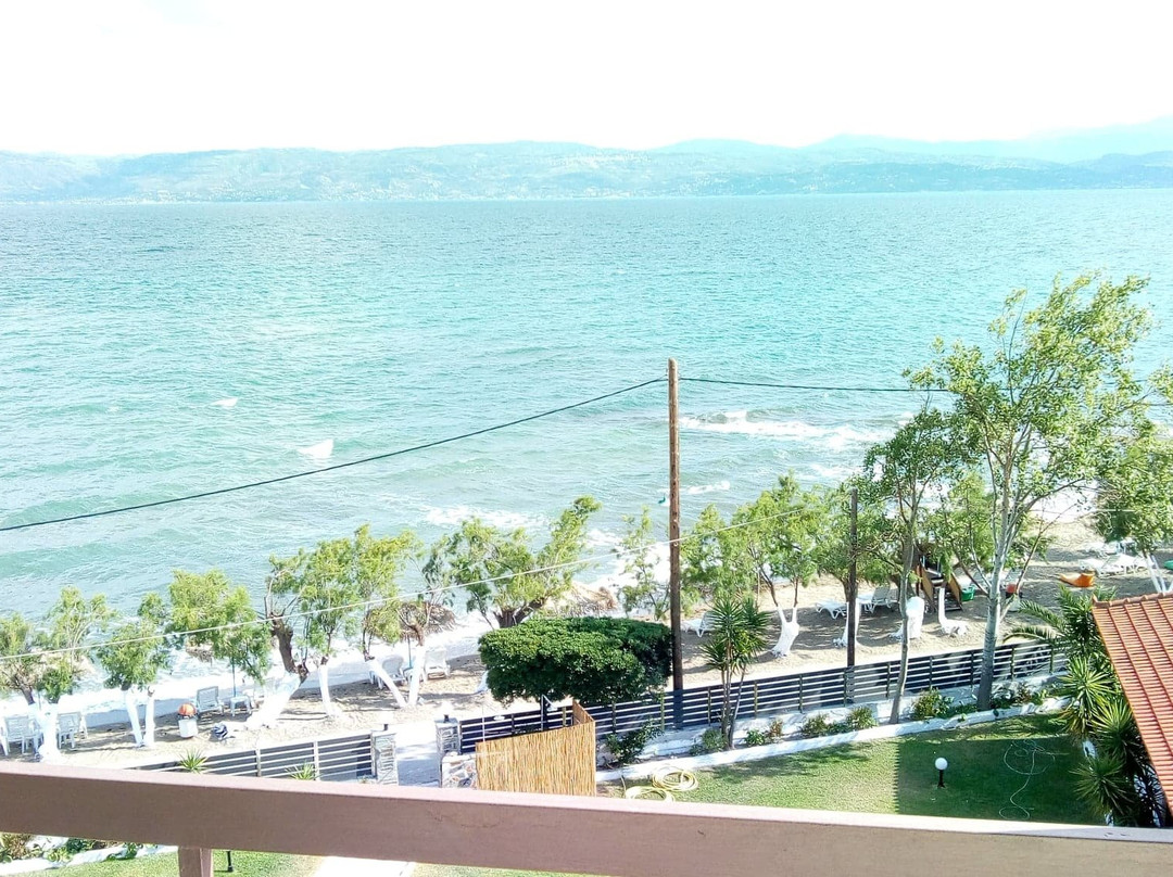 Stefania Beach Resort主图