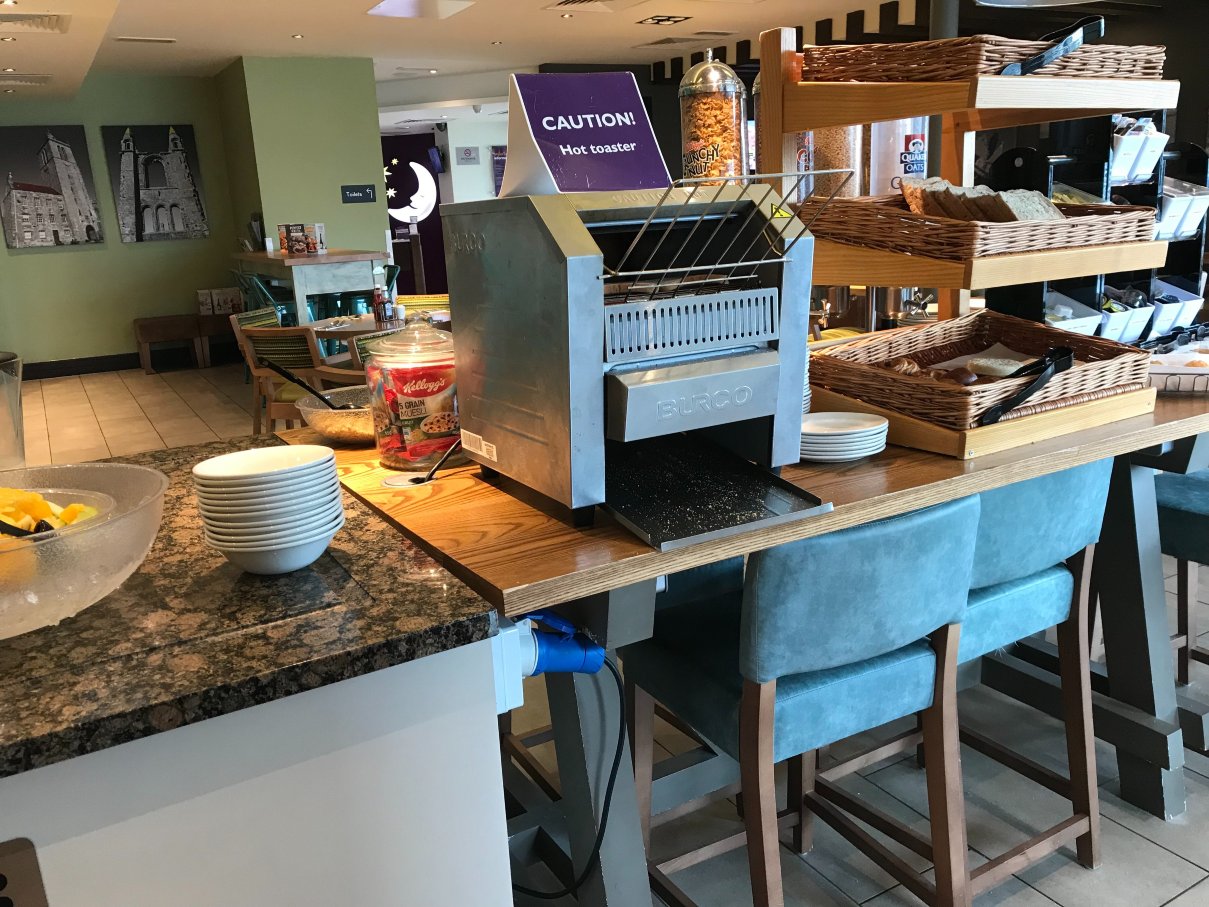 Premier Inn St Andrews hotel-餐饮