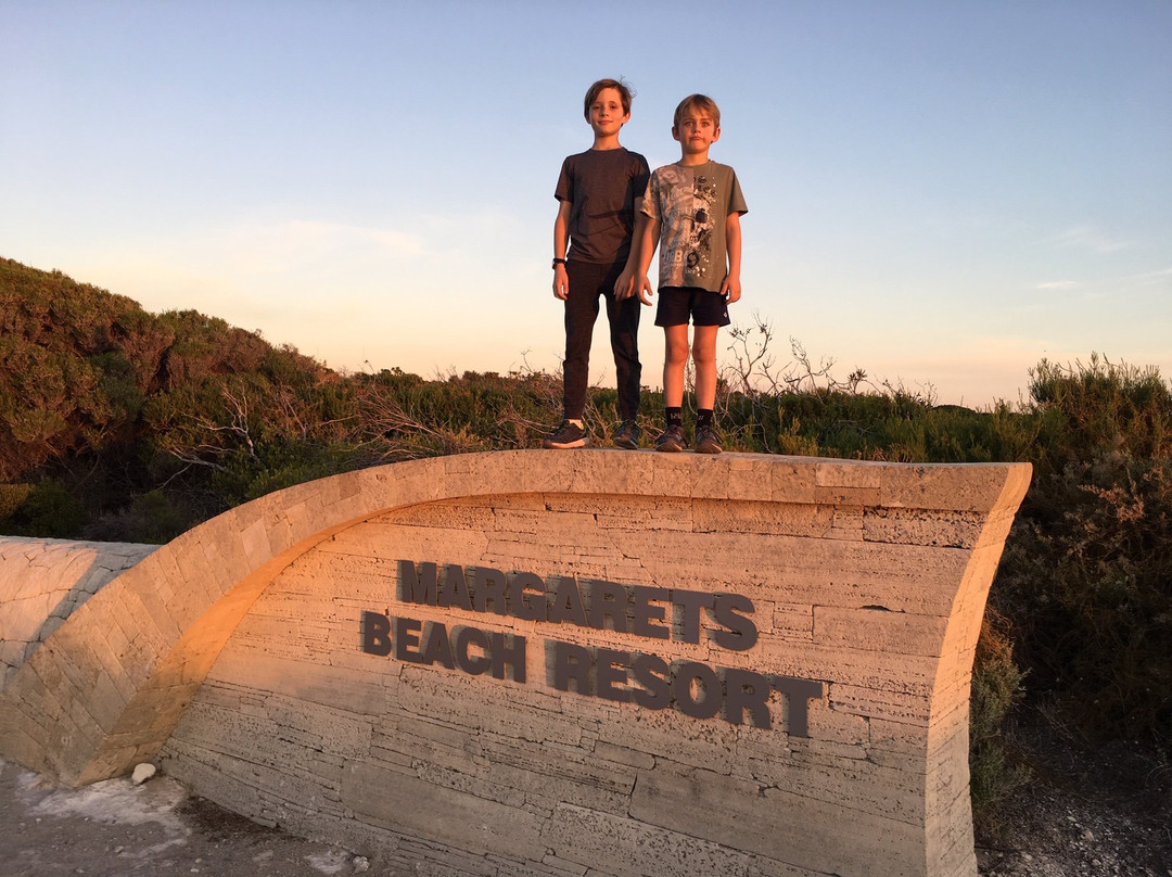 Margarets Beach Resort主图