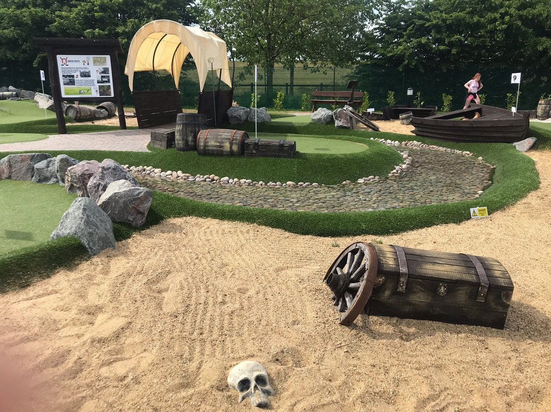 Garon Park GOLF Complex景点图片