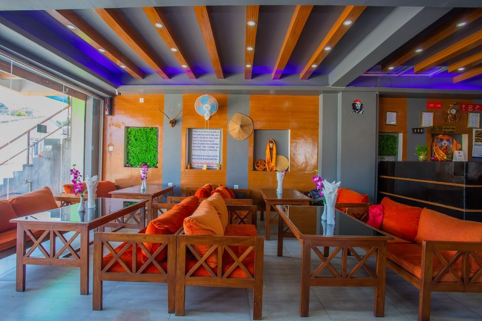 OYO340欧姆纳莫布迪哈酒店主图