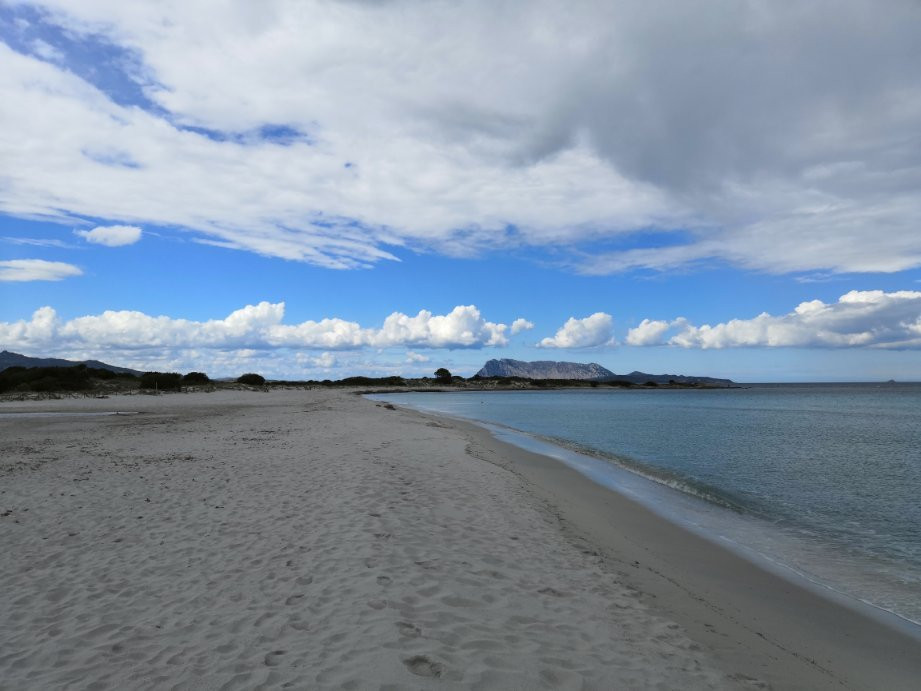 Spiaggia di Isulidda-Macari必去景点