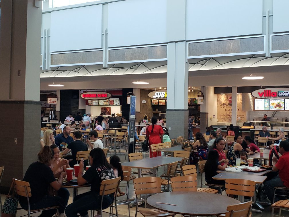 Coastland Center-那不勒斯必去景点