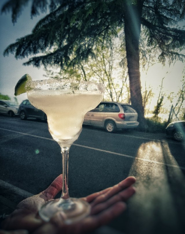 BELVEDERE - Drinks & Music-蒙特菲亚斯科内必去景点