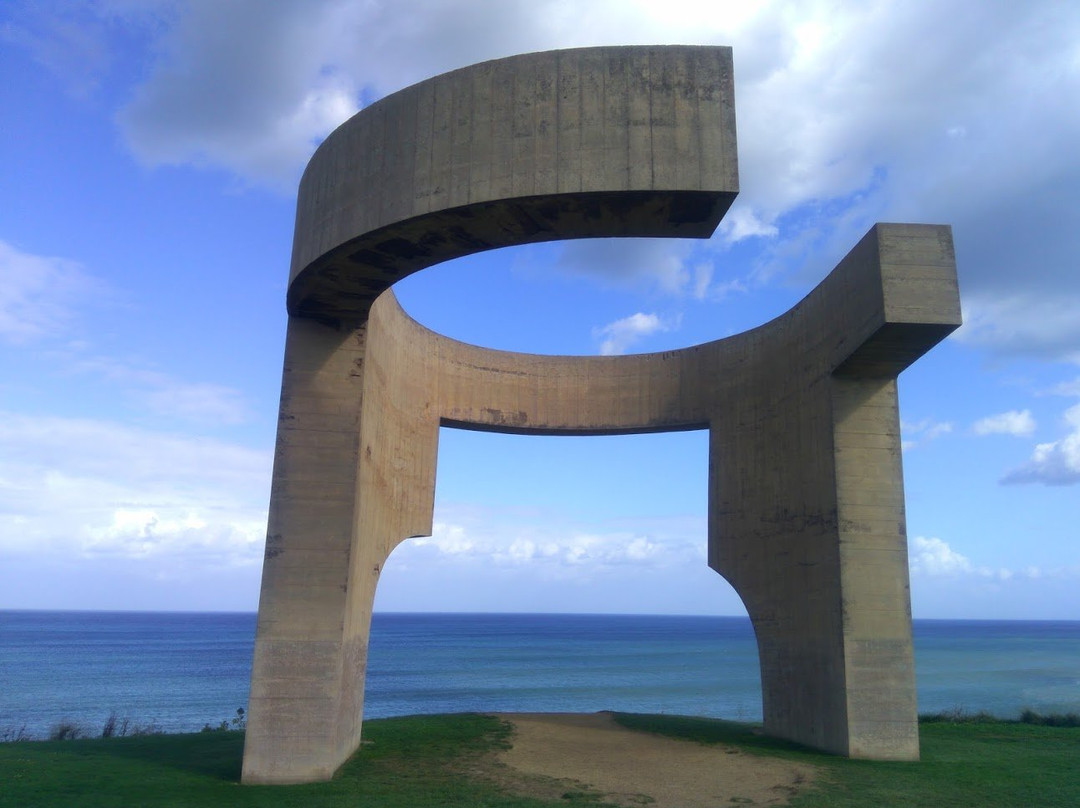 Santa Catalina Headland (Cerro de Santa Catalina)景点图片