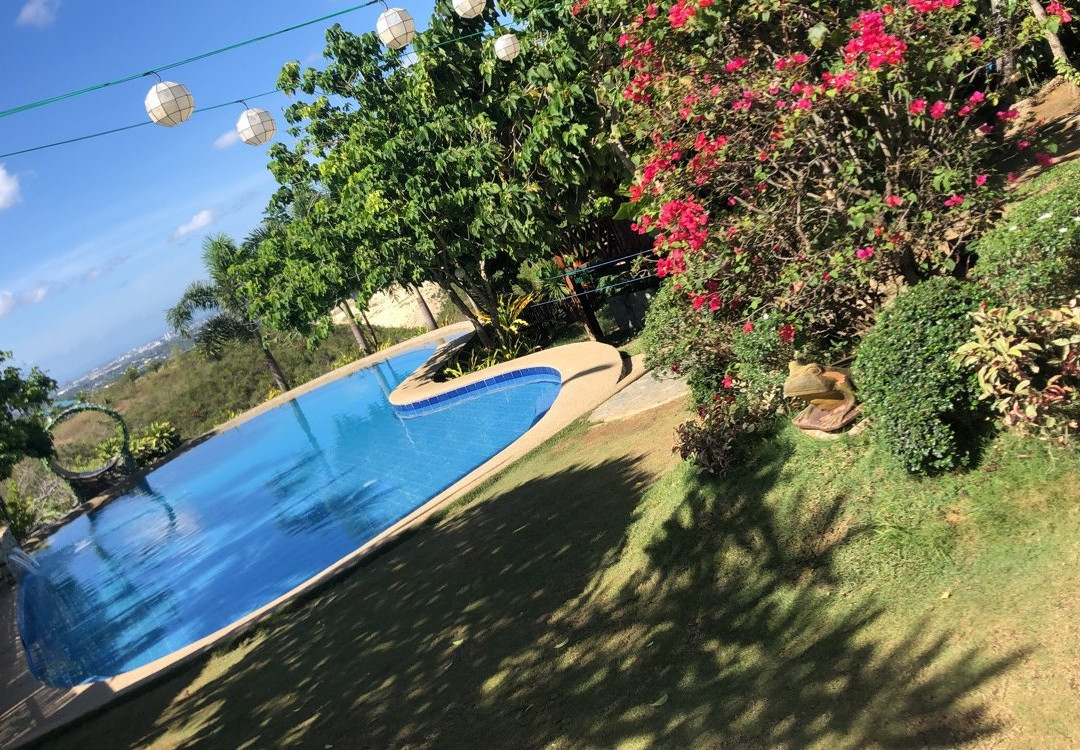 Ibabaw Mountain Resort主图