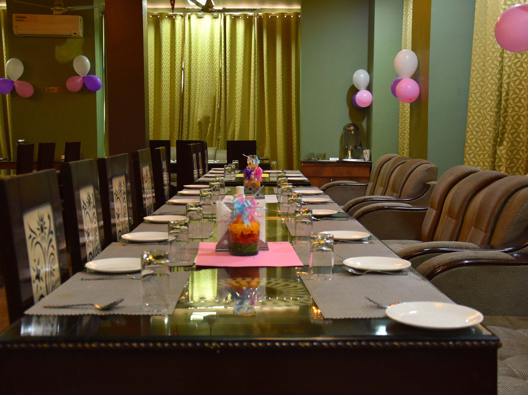 Hotel Kyan Clarks Inn Sultanpur主图