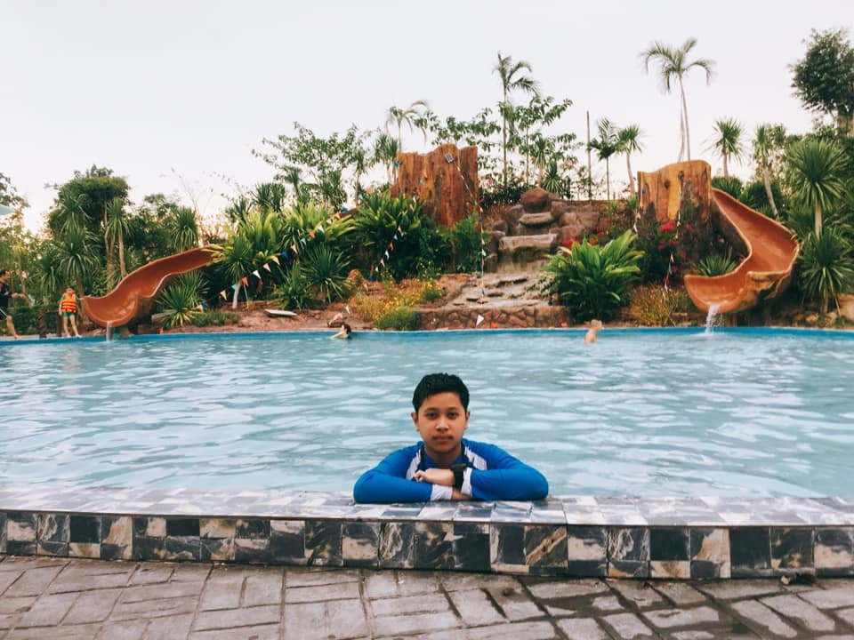 Alongkorn Farm and Resort-泳池