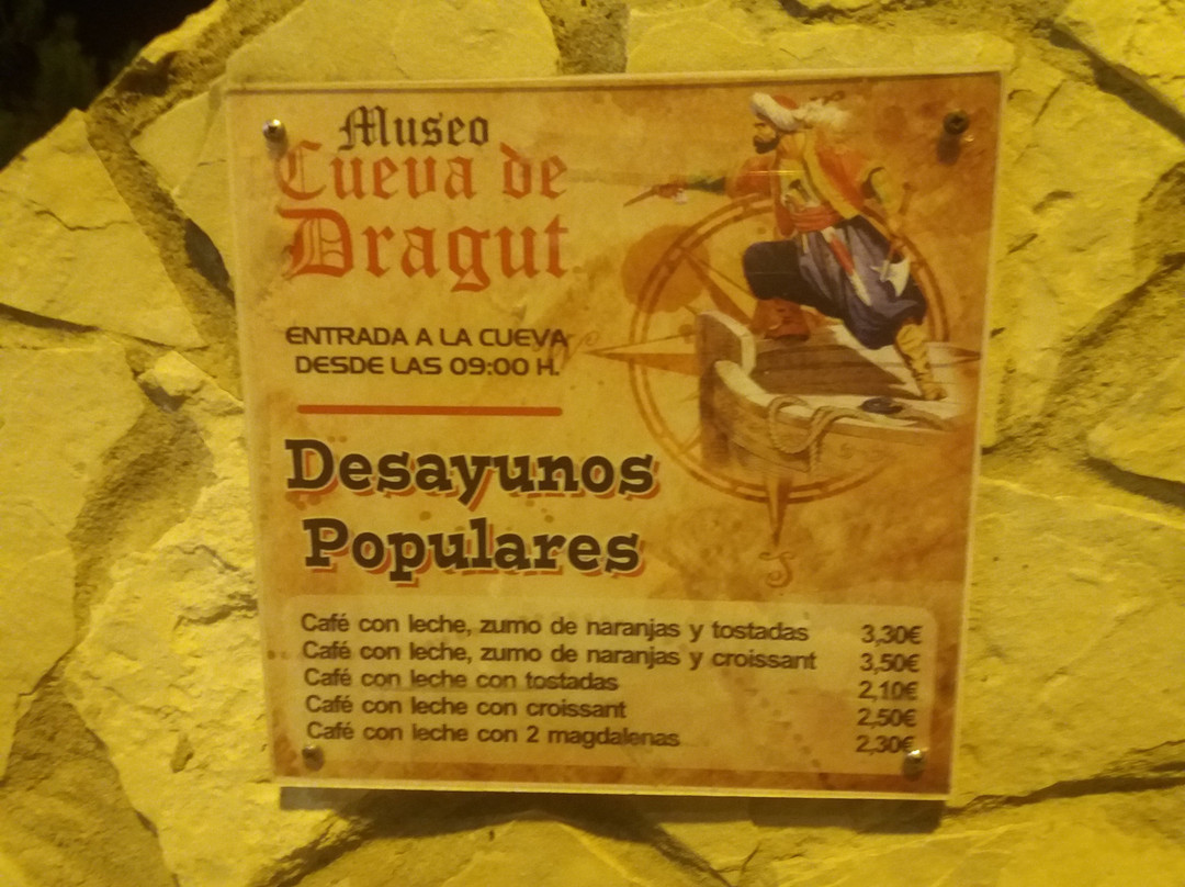 Cueva-Museo del Pirata Dragut景点图片