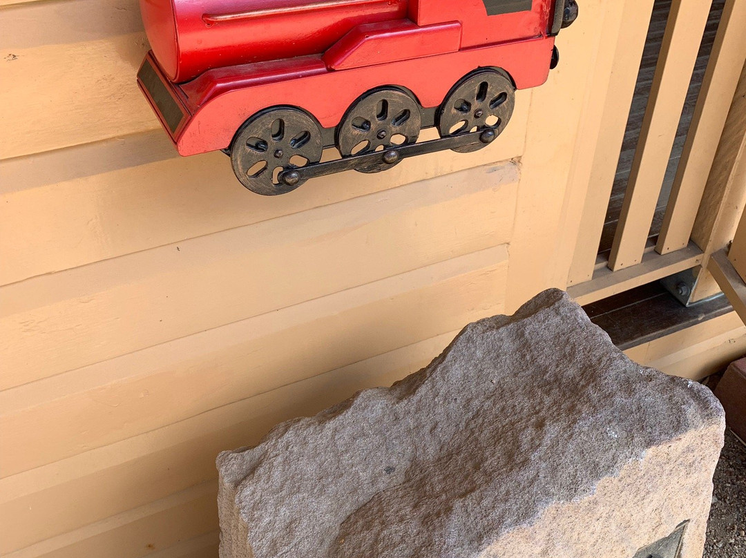 Spring Bluff Railway Station景点图片