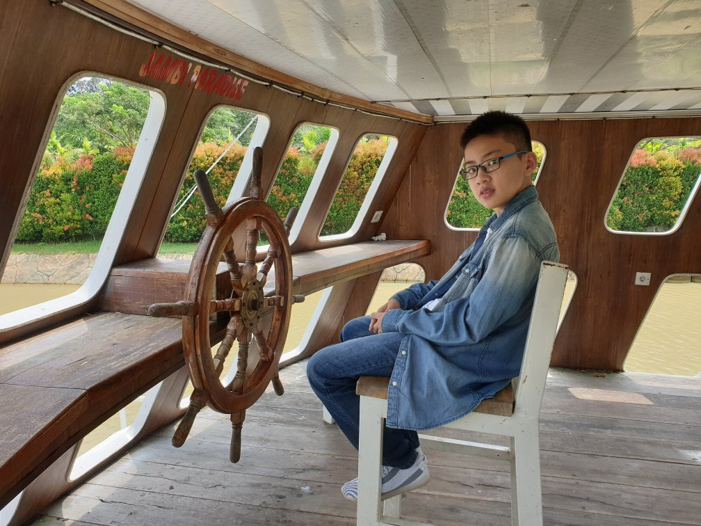 Jambi Paradise-占碑必去景点