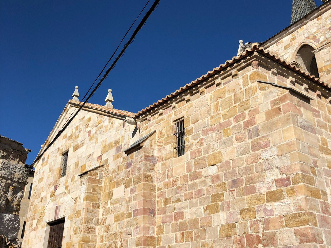 Iglesia de San Cipriano-萨莫拉必去景点