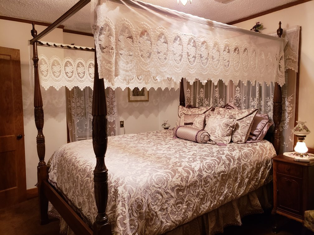 Lilac Village Bed and Breakfast主图